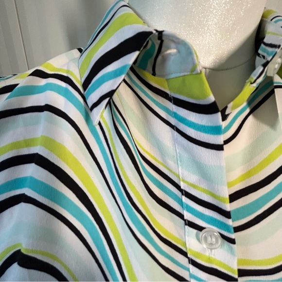 Jones New York Collection white with blue yellow black swirls tank top Size M/L - Picture 4 of 9